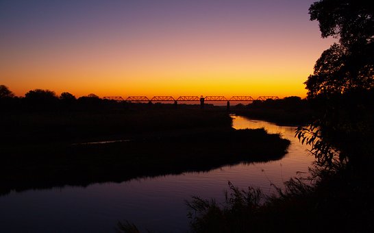 短信群發(fā)平臺(tái)讓綠色農(nóng)場(chǎng)的發(fā)展如虎添翼